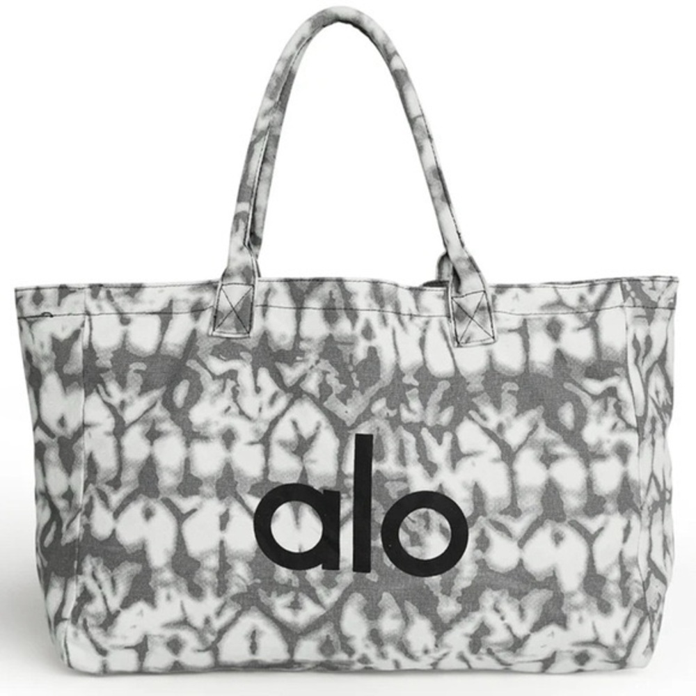ALO ICONIC TIE DYE SHOPPING TOTE BAG - Picture 4 of 4